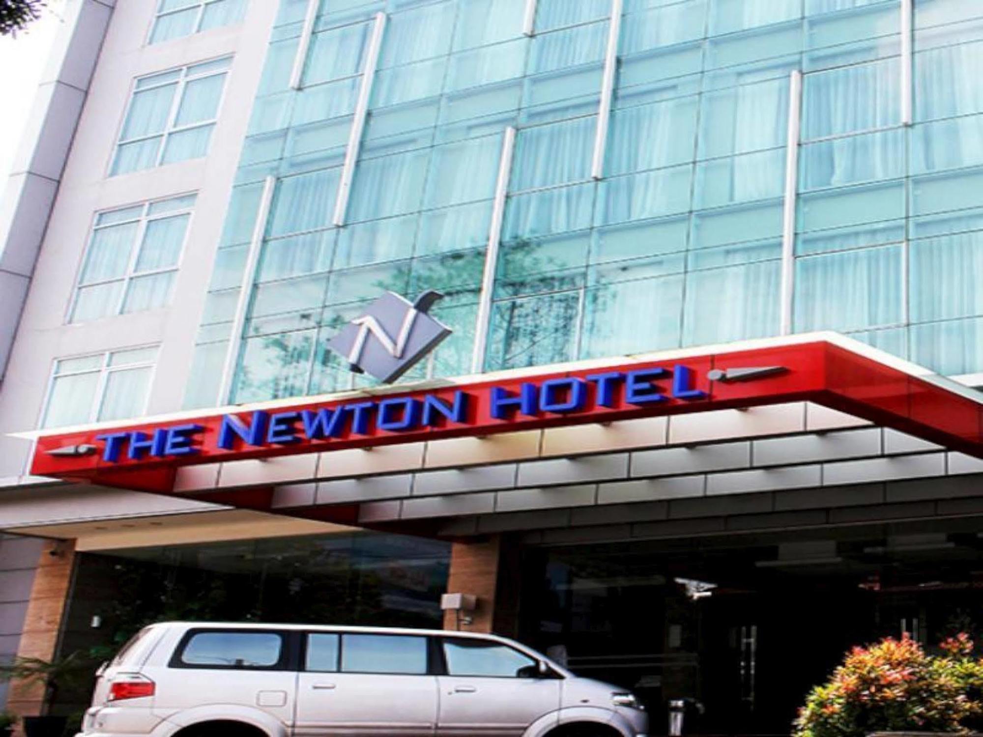 The Newton Bandung
